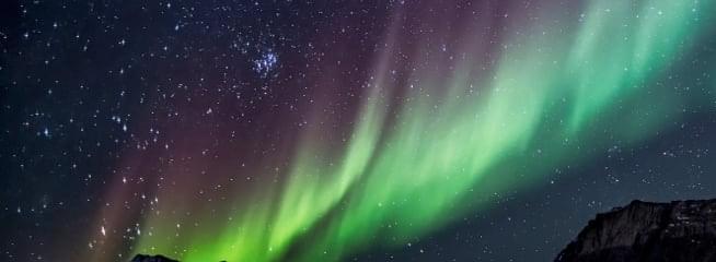 green aurora borealis